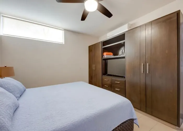 Ocean View, 2 Infinity Pools, Pedregal, Walkable Сasa de vacaciones *