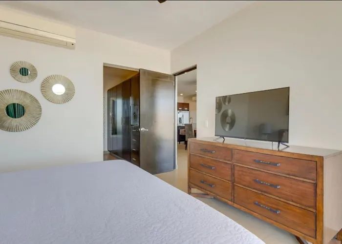 Сasa de vacaciones Ocean View, 2 Infinity Pools, Pedregal, Walkable *