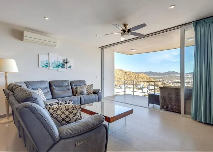 Сasa de vacaciones Ocean View, 2 Infinity Pools, Pedregal, Walkable *